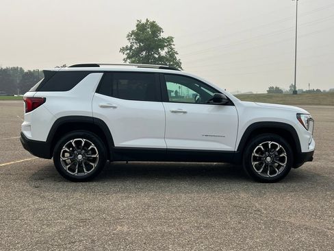 Used 2025 GMC Terrain Elevation w/ Elevation Premium Package AWD/4WD image 46