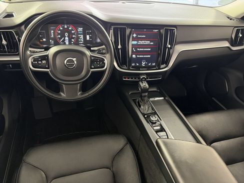 Used 2019 Volvo S60 T5 Momentum FWD image 21