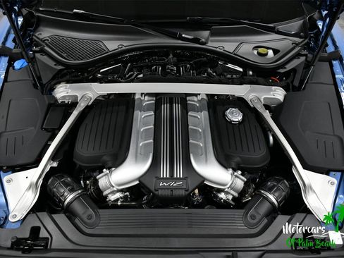 Used 2023 Bentley Flying Spur W12 image 64