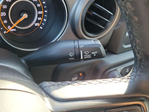 Used 2022 Jeep Gladiator Sport AWD/4WD image 29