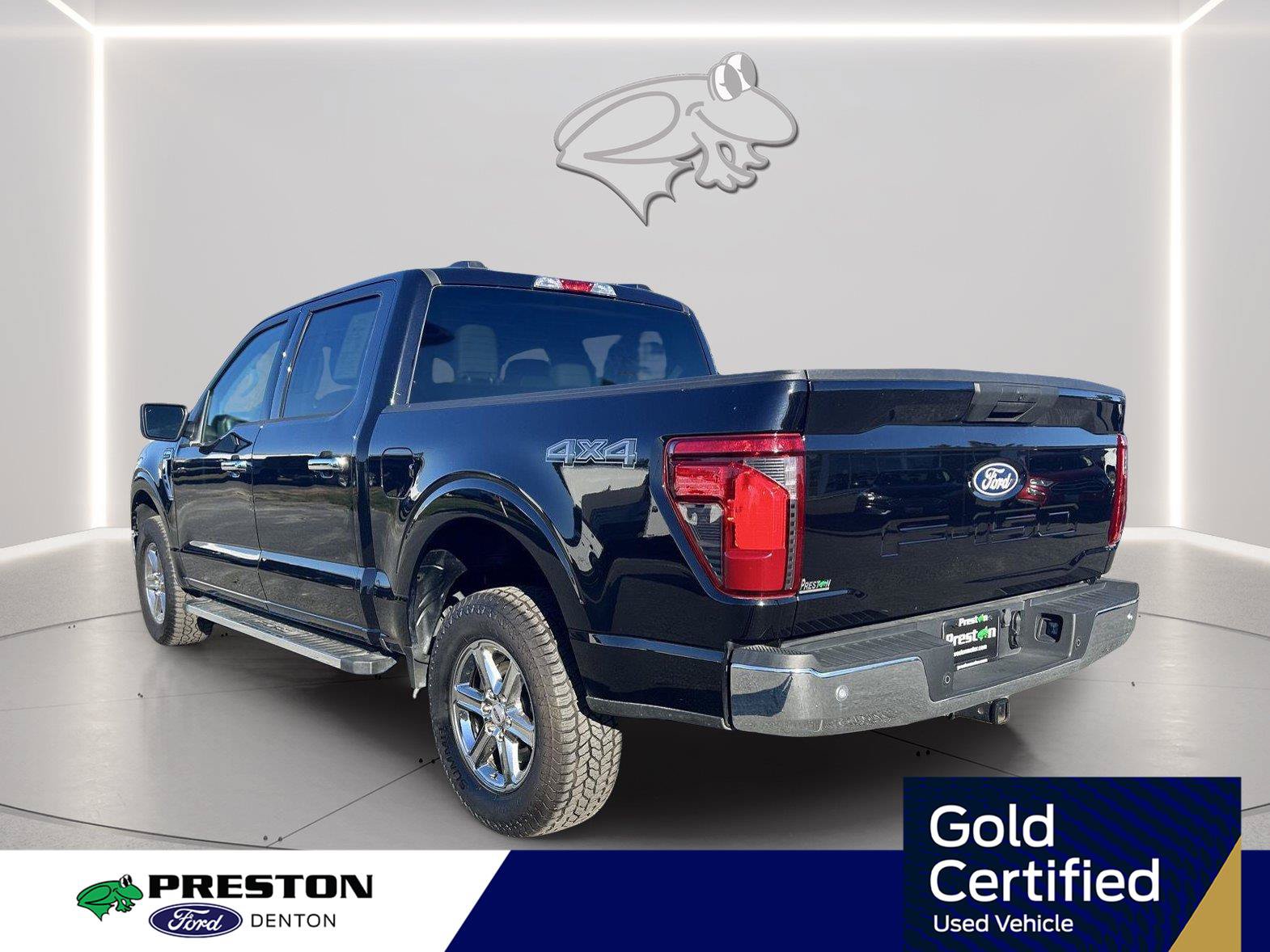 Used 2025 Ford F150 XLT w/ Equipment Group 301A Standard AWD/4WD image 3