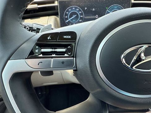 Used 2024 Hyundai Tucson Limited image 9