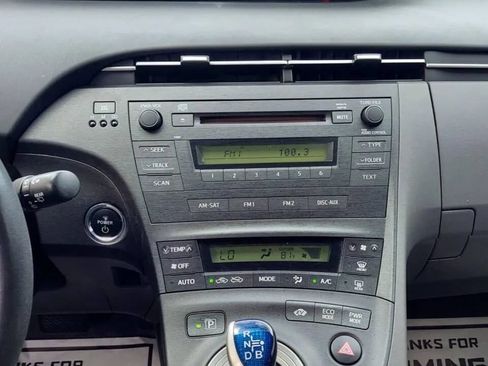 Used 2011 Toyota Prius Two image 8