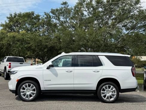 Used 2024 Chevrolet Tahoe High Country RWD image 4