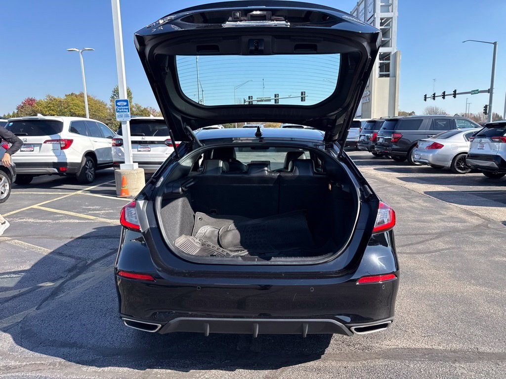 Certified 2024 Honda Civic Sport Touring image 9