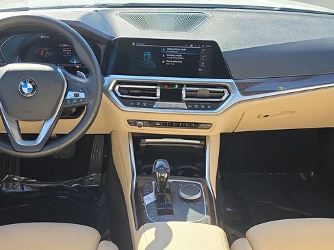 Used 2021 BMW 330e 330e w/ Convenience Package image 15