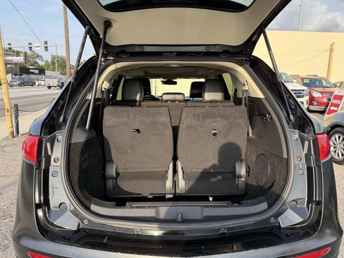 Used 2013 Lincoln MKT AWD image 21