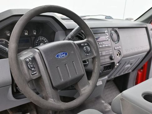 Used 2016 Ford F250 XL w/ Power Equipment Group RWD image 10