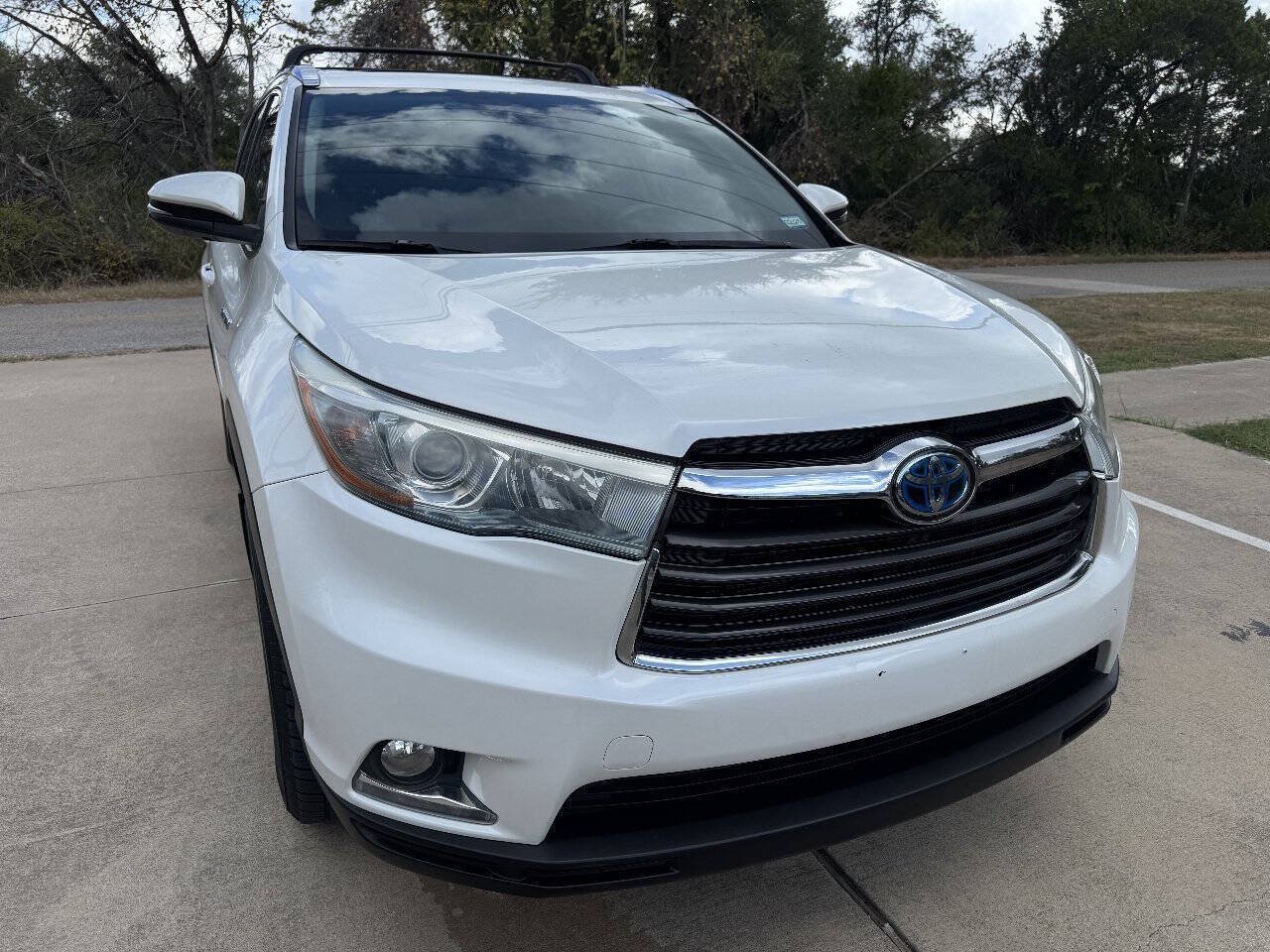 Used 2016 Toyota Highlander Limited Platinum AWD/4WD image 3