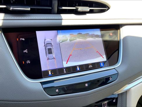 Used 2021 Cadillac XT5 Premium Luxury FWD image 27