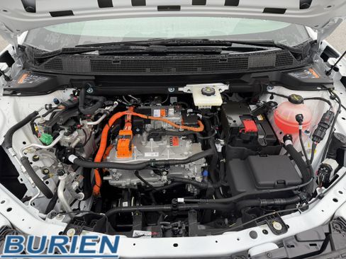 New 2026 Chevrolet Equinox EV LT image 40