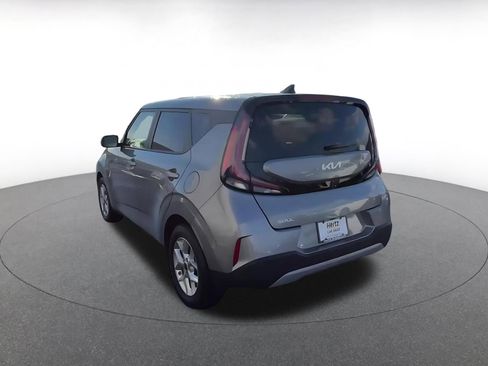 Used 2025 Kia Soul LX w/ LX Technology Package image 10