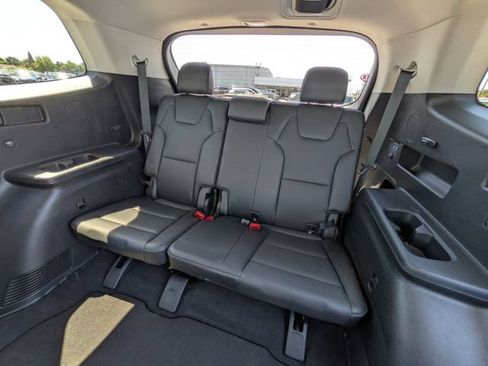Used 2022 Kia Telluride EX w/ EX Premium Package AWD/4WD image 19