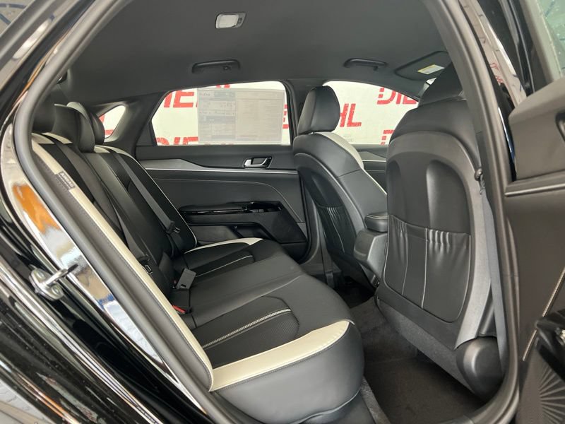 New 2026 Kia K5 GT-Line FWD image 10