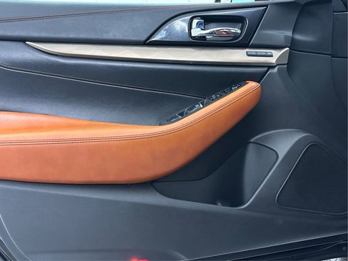 Used 2019 Nissan Maxima Platinum w/ Reserve Package image 26