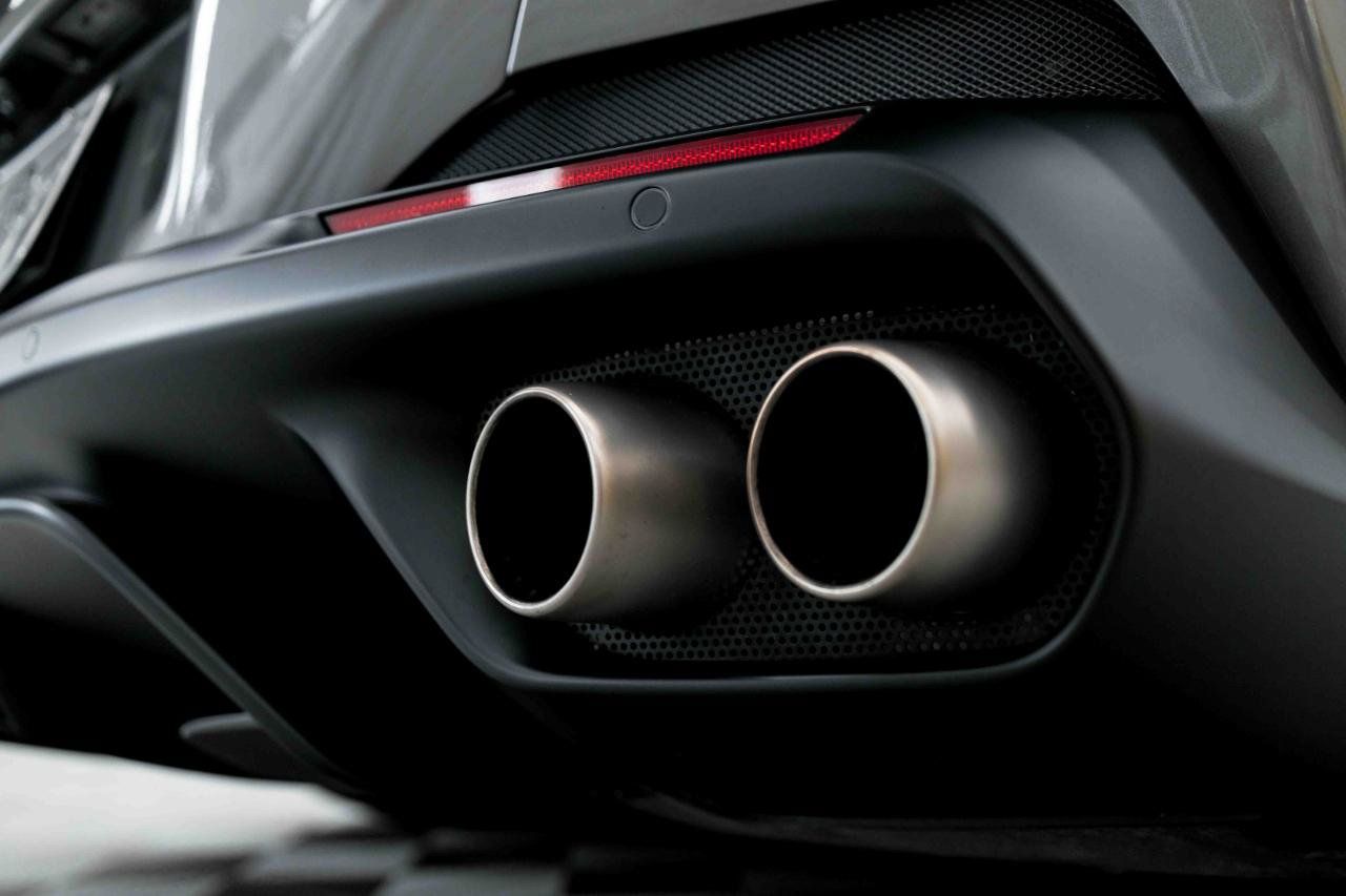 Used 2020 Ferrari Portofino RWD image 43