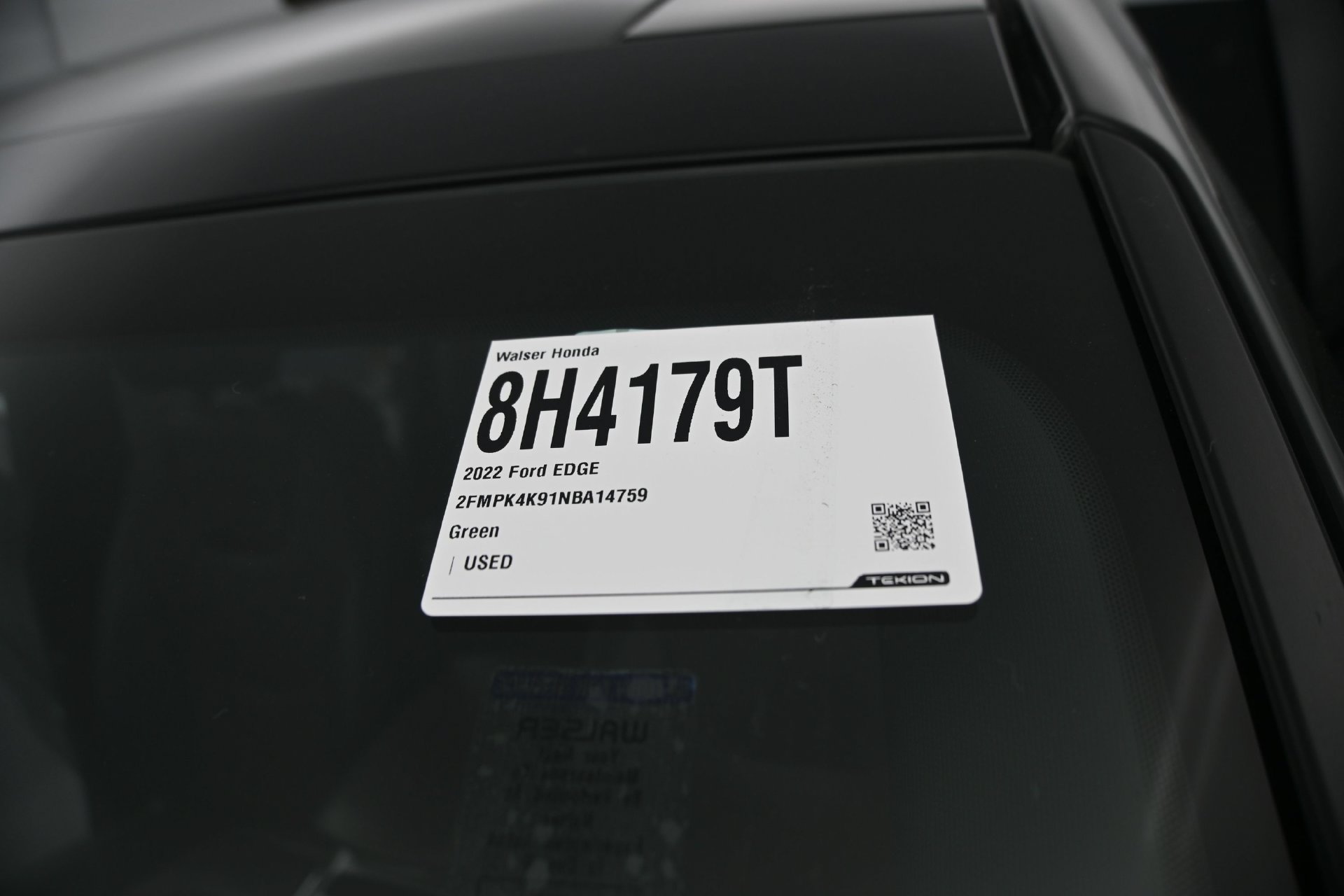 Used 2022 Ford Edge Titanium w/ Equipment Group 301A AWD/4WD image 29