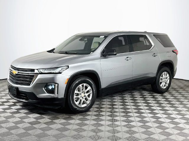 Used 2023 Chevrolet Traverse LS AWD/4WD image 4