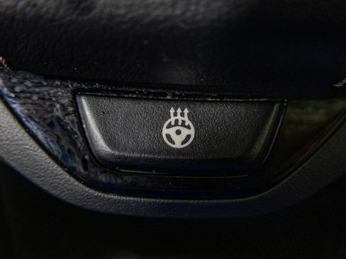 Used 2022 BMW X5 xDrive40i w/ Premium Package image 34