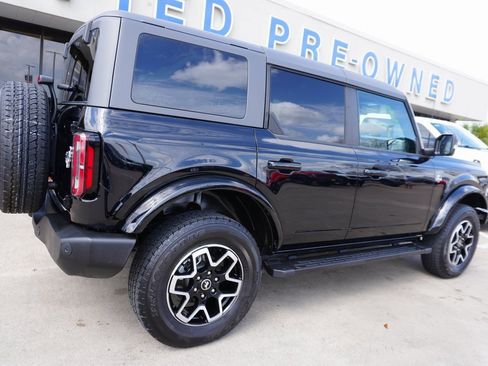 Certified 2023 Ford Bronco Outer Banks image 6