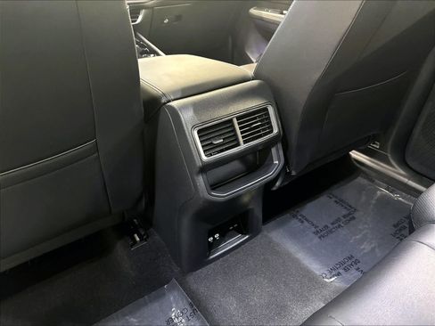 Certified 2026 Volkswagen Atlas Cross Sport SE w/ Panoramic Sunroof Package AWD/4WD image 13