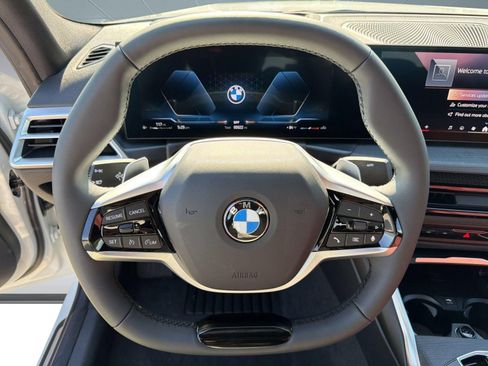 Used 2026 BMW 330i Sedan w/ Premium Package RWD image 10