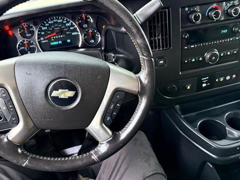 Used 2019 Chevrolet Express 3500 LS RWD image 13