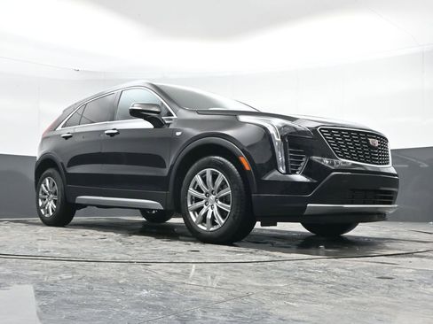 Used 2023 Cadillac XT4 Premium Luxury image 45