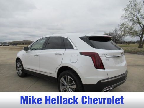 Used 2025 Cadillac XT5 Premium Luxury image 4