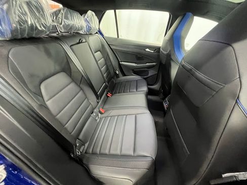 New 2026 Volkswagen Golf 2.0T image 25