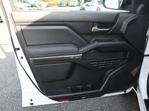 New 2025 Toyota Tacoma TRD Sport image 5