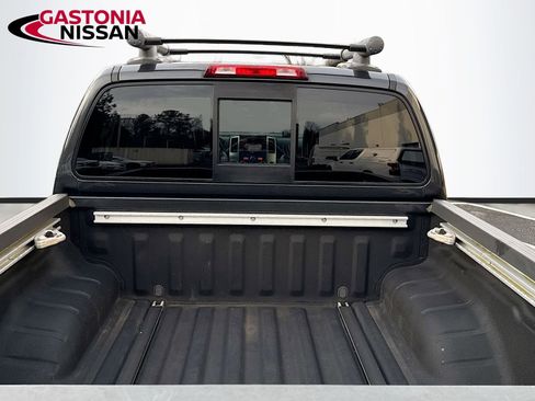 Used 2015 Nissan Frontier PRO-4X w/ Pro-4x Luxury Package image 35