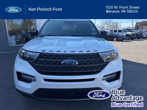 Certified 2023 Ford Explorer XLT w/ Equipment Group 202A image 3