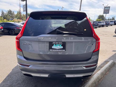 Used 2016 Volvo XC90 T6 Inscription w/ Vision Package AWD/4WD image 4