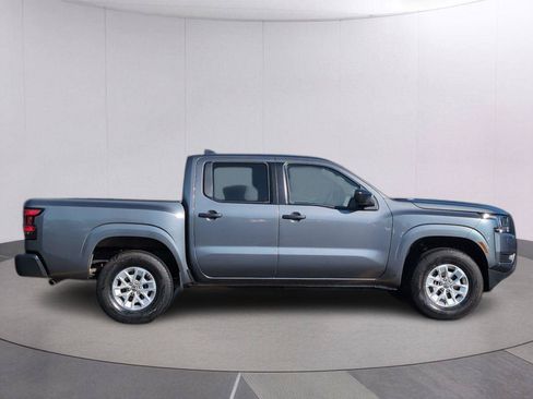 Used 2025 Nissan Frontier S w/ S Utility Package AWD/4WD image 8