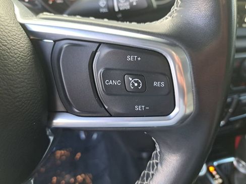 Used 2021 Jeep Gladiator Overland w/ Popular Equipment Package image 20