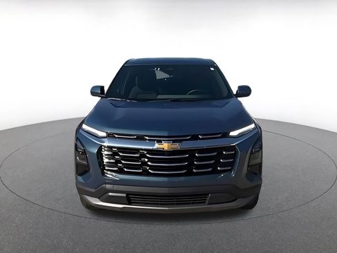 Used 2025 Chevrolet Equinox LT image 4