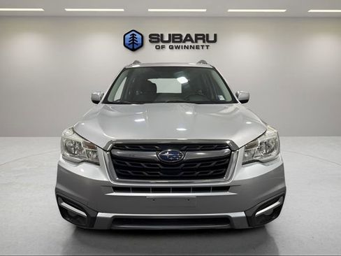 Used 2017 Subaru Forester 2.5i Limited w/ Popular Package #2 image 8
