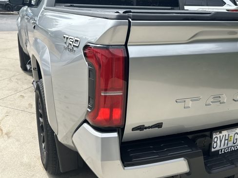 Certified 2024 Toyota Tacoma TRD Sport AWD/4WD image 12