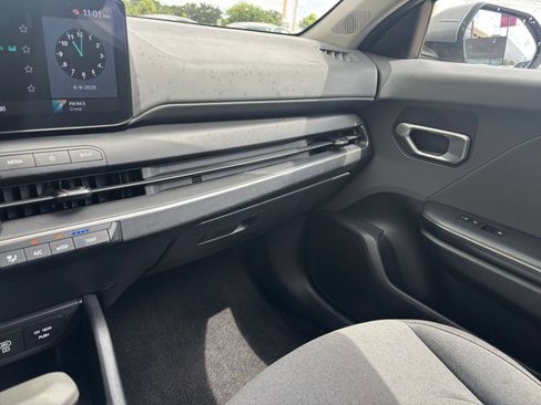 Used 2025 Kia K4 FWD image 34