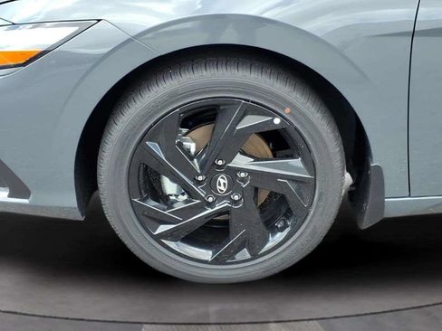 New 2026 Hyundai Elantra Sport FWD image 15