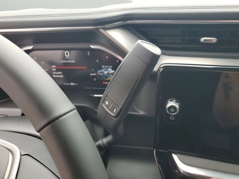 New 2026 GMC Sierra 2500 Denali w/ Technology Package image 37