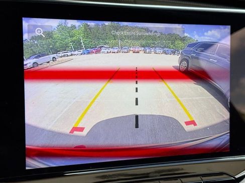 Used 2024 Jeep Compass Trailhawk image 5