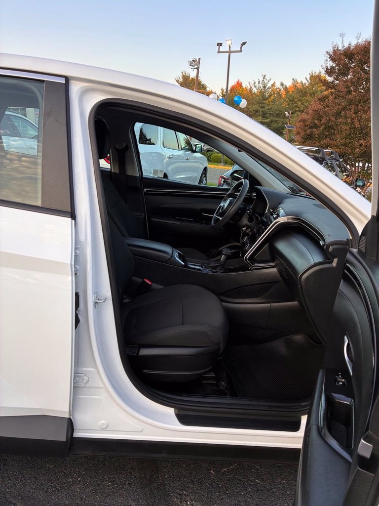 Certified 2024 Hyundai Tucson SE AWD/4WD image 17