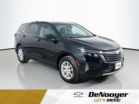 Used 2024 Chevrolet Equinox LT image 1