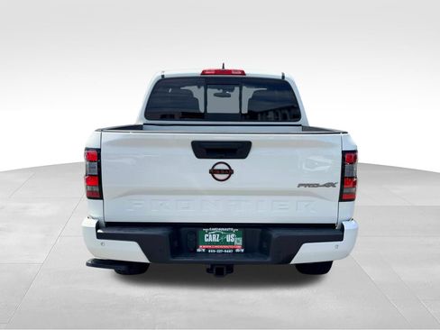 Used 2022 Nissan Frontier PRO-4X AWD/4WD image 6