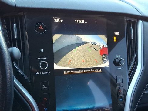 Used 2022 Subaru Legacy Premium image 4