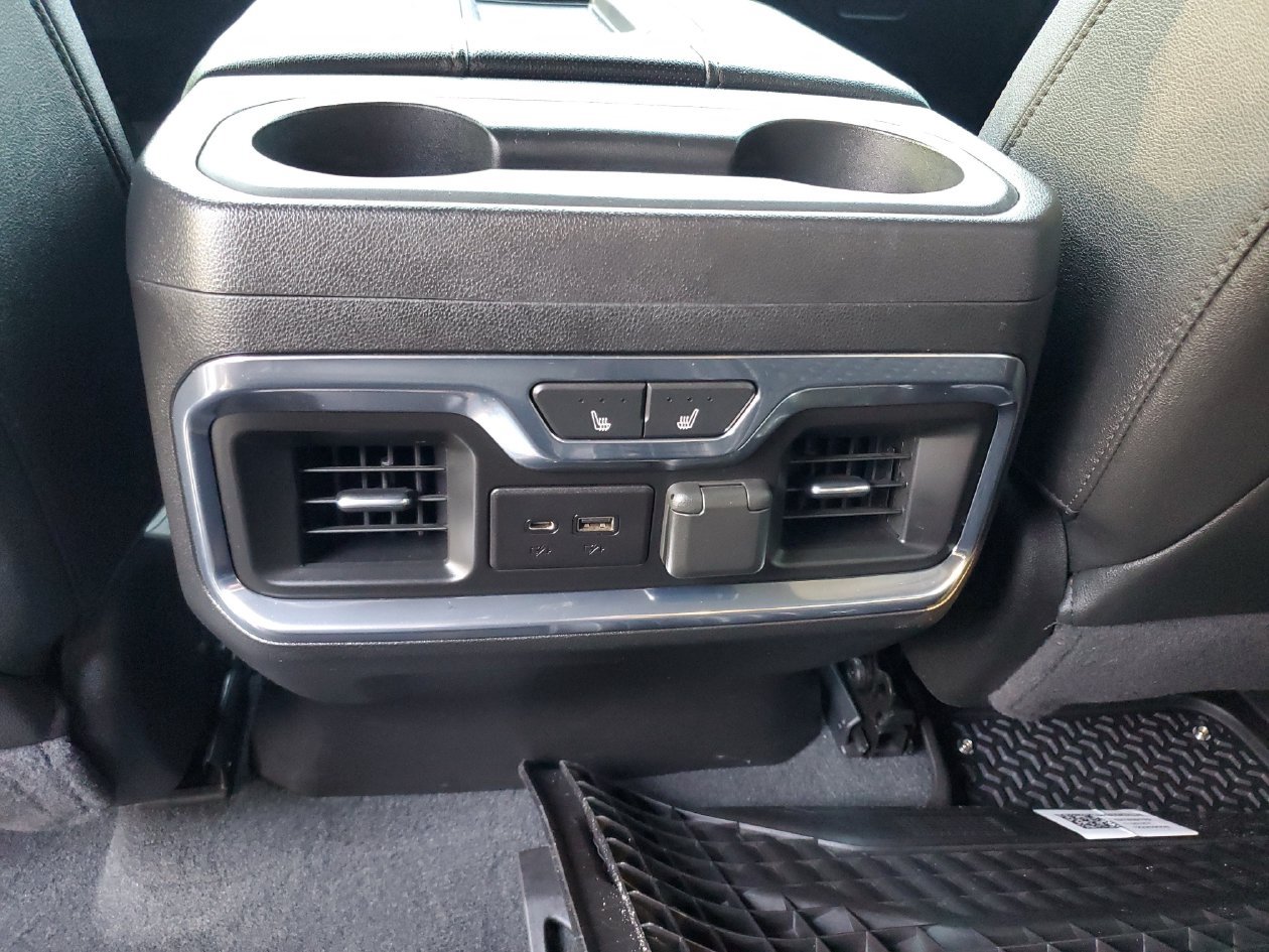 Used 2021 GMC Sierra 2500 AT4 w/ AT4 Premium Plus Package AWD/4WD image 15