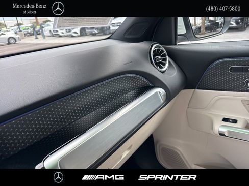 Certified 2025 Mercedes-Benz GLB 250 image 23