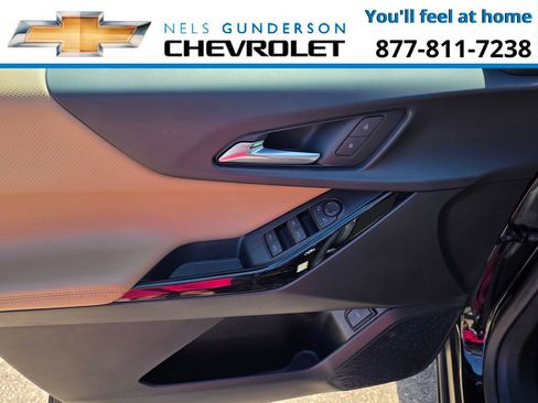 Used 2025 Chevrolet Equinox ACTIV AWD/4WD image 12